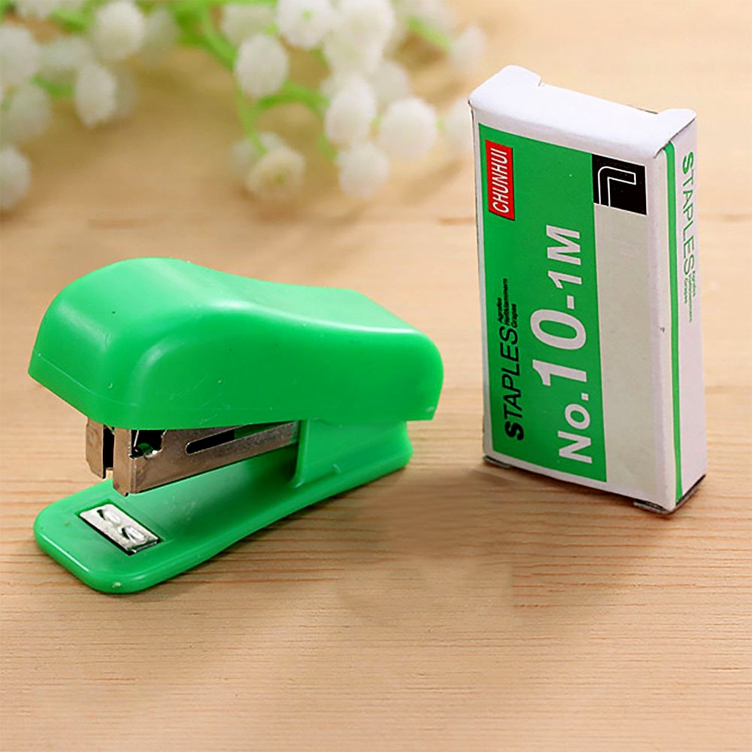 Colorful Mini Stapler & Pin Set Colorful Mini Stapler & Pin Set
